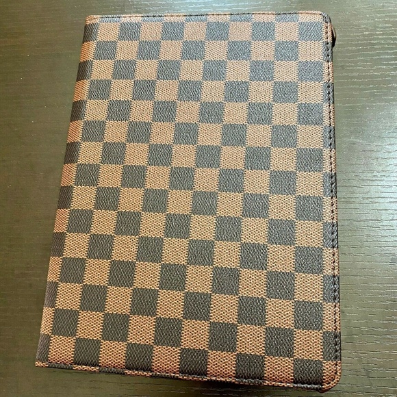 iPad Pro 12.9" (2021) Case - Picture 4 of 6